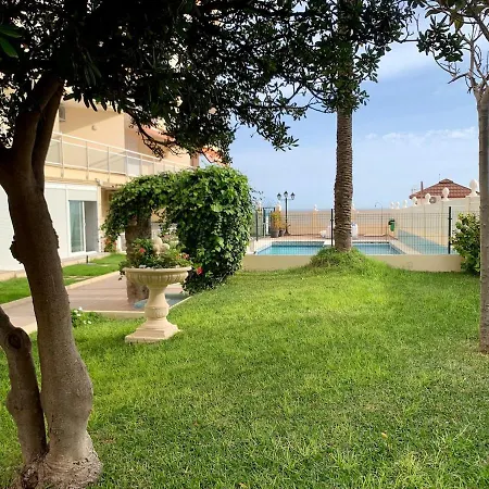Carihuela Beachfront Penthouse, Unique Views Apartment