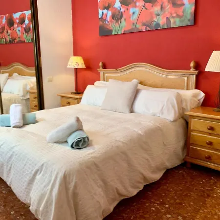 아파트 Carihuela Beachfront Penthouse, Unique Views 토레몰리노스