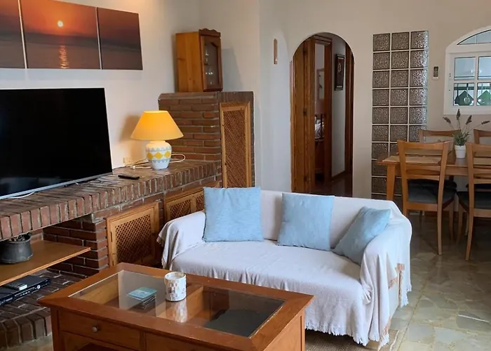 Carihuela Beachfront Penthouse, Unique Views Apartment Torremolinos