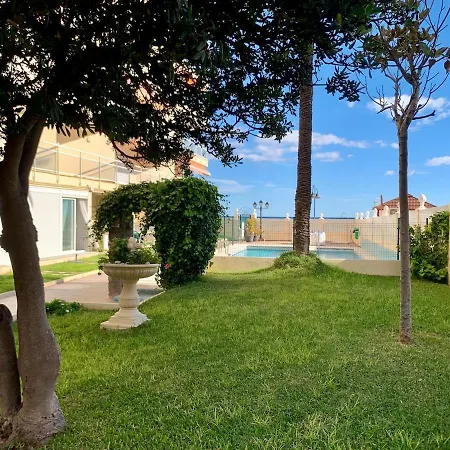 Carihuela Beachfront Penthouse, Unique Views Torremolinos