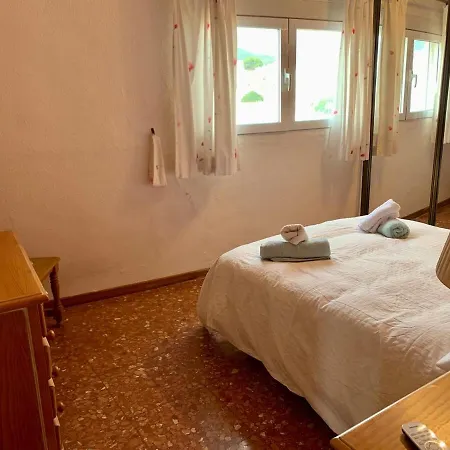 Carihuela Beachfront Penthouse, Unique Views * Torremolinos