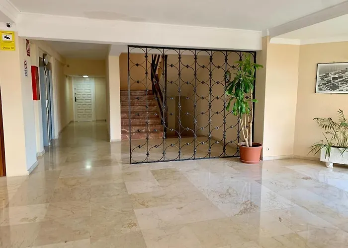 Carihuela Beachfront Penthouse, Unique Views Lägenhet Torremolinos