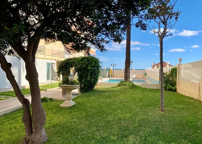 Carihuela Beachfront Penthouse, Unique Views Torremolinos