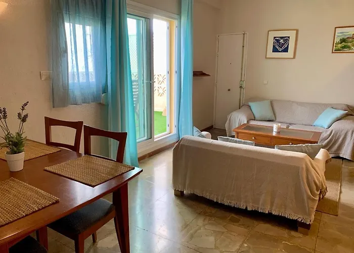 Carihuela Beachfront Penthouse, Unique Views Appartement Torremolinos