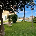 Carihuela Beachfront Penthouse, Unique Views توريمولينوس