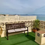 شقة Carihuela Beachfront Penthouse, Unique Views توريمولينوس