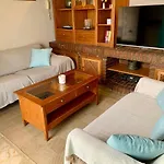 Carihuela Beachfront Penthouse, Unique Views شقة