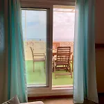 Carihuela Beachfront Penthouse, Unique Views توريمولينوس
