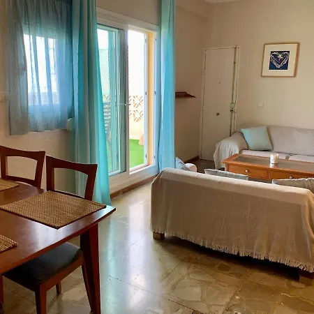 Carihuela Beachfront Penthouse, Unique Views Appartement Torremolinos
